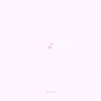 Simple pastel pink heart icon