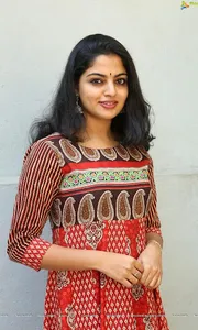 Nikhila Vimal Wallpapers screenshot 5