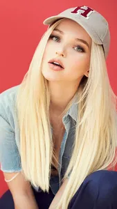 Dove Cameron Wallpapers screenshot 10