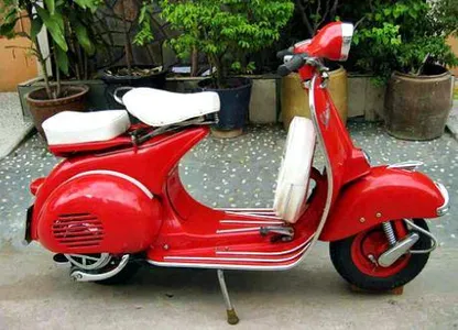 Cool Vespa Motorcycle Collecti screenshot 0