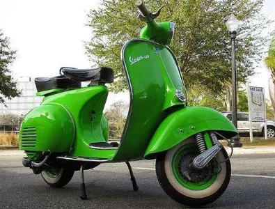 Cool Vespa Motorcycle Collecti screenshot 1