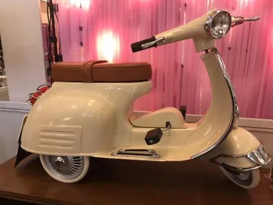 Cool Vespa Motorcycle Collecti screenshot 3
