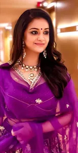 Keerthi Suresh Wallpapers HD 2 screenshot 5