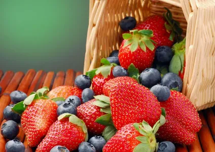 Strawberry Wallpapers HD screenshot 13