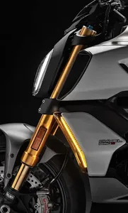 Ducati Diavel Wallpapers screenshot 15