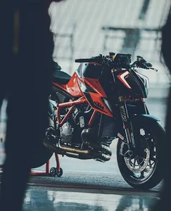 KTM 1290 Super Duke Wallpapers screenshot 11