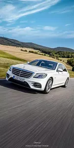 Mercedes Benz EQC Wallpapers screenshot 23