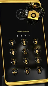 Golden Black Strawberry Theme screenshot 3