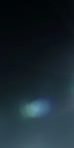 Фонарик. Черный стильный фонар screenshot 1