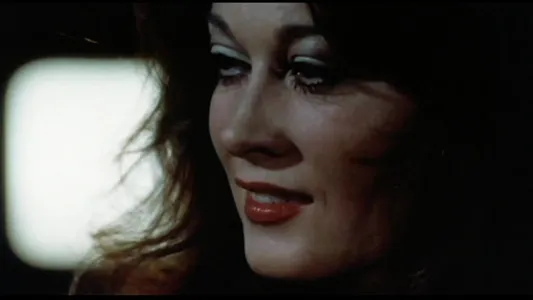 Invasion of the Bee Girls screenshot 3