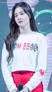 Momoland Nancy Wallpapers HD screenshot 2