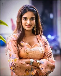 Nidhhi Agerwal wallpapers screenshot 5