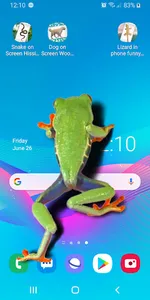 Frog walking on screen joke screenshot 4