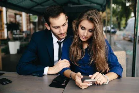 قصة الحب المستحيل screenshot 0