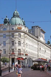 Ljubljana Wallpaper HD screenshot 4