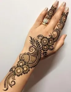Mehndi Design 2022 Latest screenshot 15