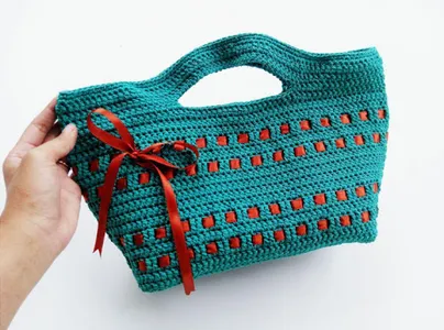 Model of strap bag screenshot 1