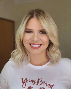 Marília Mendonça Wallpaper 4K screenshot 2