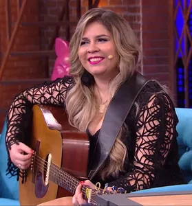 Marília Mendonça Wallpaper 4K screenshot 4