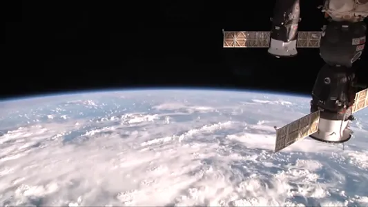 ISS Live Now: View Earth Live screenshot 22