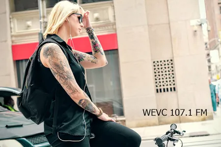 107.1 FM WEVC Radio Station screenshot 3