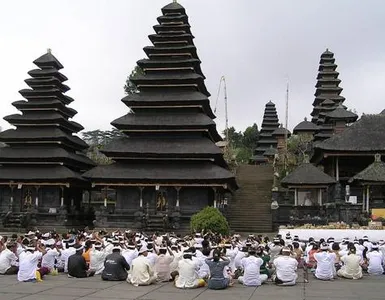 Tourist Spots In Bali screenshot 1