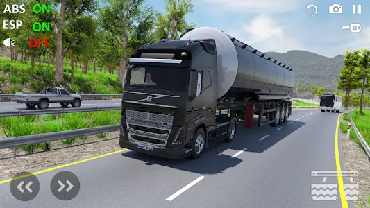 Oil Tanker Driver : Truck Game screenshot 1