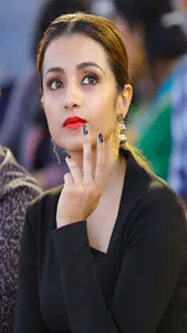 Trisha:Wallpapers,Auto Wallpap screenshot 0