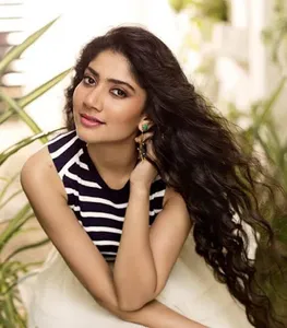 Latest Sai Pallavi Wallpapers  screenshot 10