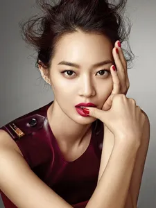 Shin Min Ah Wallpapers HD screenshot 1