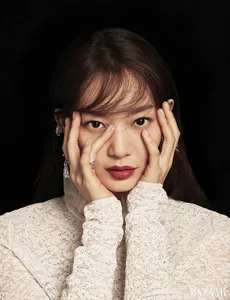 Shin Min Ah Wallpapers HD screenshot 12