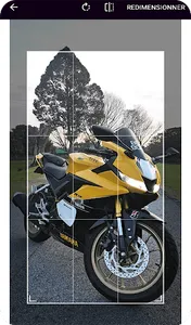Yamaha R15 4k Wallpaper screenshot 1
