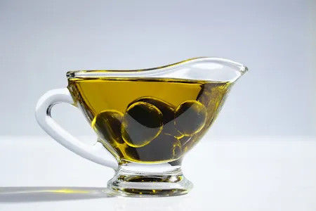 Olive Oil Wallpapers screenshot 12