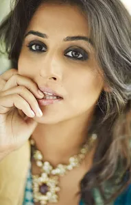 Vidya Balan Movies-Wallpapers screenshot 6