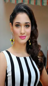 Tamanna Bhatia Wallpaper HD screenshot 5