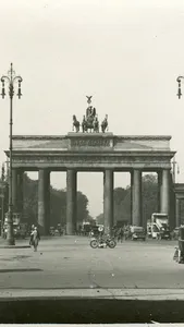 Brandenburg Gate Wallpapers screenshot 2