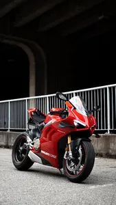 Ducati Panigale V4 Wallpapers screenshot 0