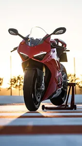 Ducati Panigale V4 Wallpapers screenshot 5