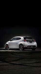Toyota Yaris Wallpapers screenshot 5
