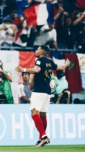 Mbappe Wallpaper 4K 2023 screenshot 13