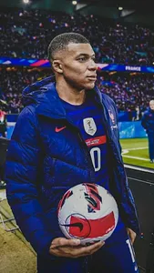 Mbappe Wallpaper 4K 2023 screenshot 14