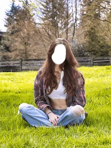 Grassy Field Photo Frames screenshot 1