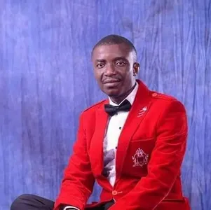 Winners Chapel New Benin screenshot 0