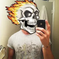 Skull Cam - A fun camera to swap faces with skulls, use realtime picture editor with cartoon style icon