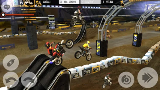 Clan Race: Extreme Motocross screenshot 2