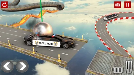 Police Limo Car Stunts Games screenshot 1