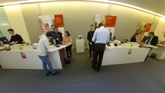 Sparkasse KölnBonn in 360° screenshot 2