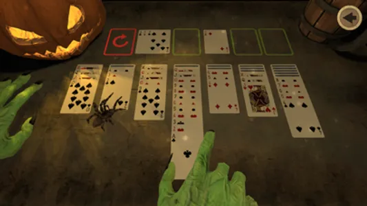 Spooky Klondike Solitaire screenshot 1