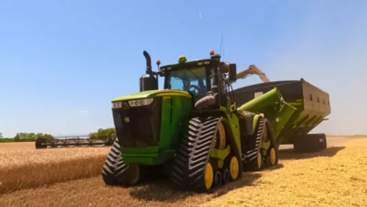 Harvest Farming Sim Tractor screenshot 1