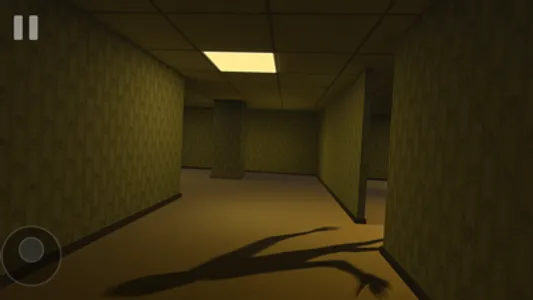 Survive In Scary Yellow Room screenshot 1